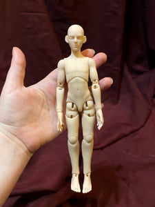 Nightshade- Mature Tiny Ball jointed doll 22 cm tall