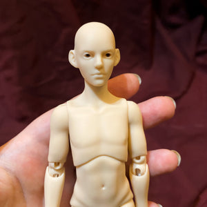 Nightshade- Mature Tiny Ball jointed doll 22 cm tall