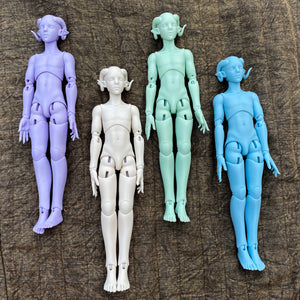 Lichen - Mature Tiny Ball jointed doll 22 cm tall