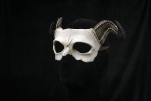 Handmade Resin Skull Mask - Long Horned Demon Skull Mask