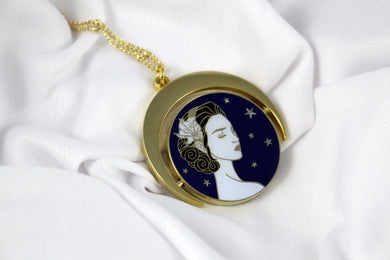 Lucid Dreamer, Spinning enamel necklace