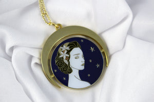 Lucid Dreamer, Spinning enamel necklace